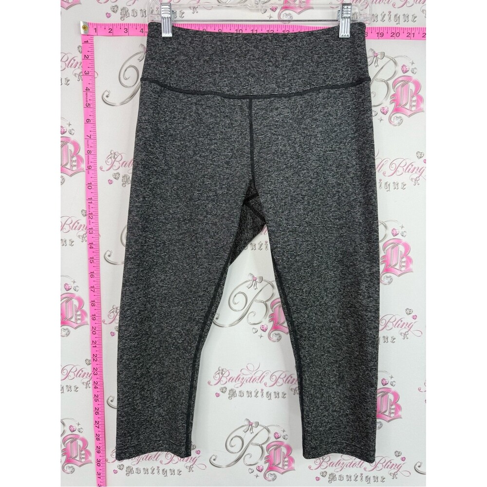 Core 10 capri leggings tights grey black Charcoal Heather Capri Leggings